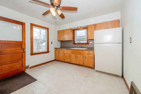 Tiny photo for 1818 E Washington Street, Joliet, IL 60433 (MLS # 12554632)
