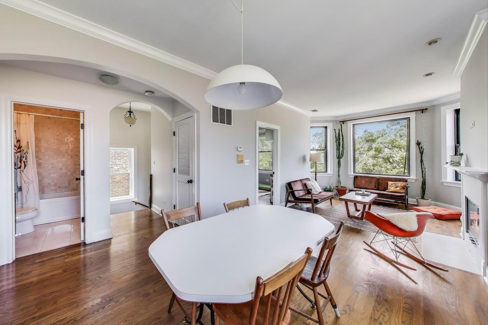 3253 W Palmer Street 301