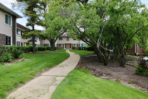 Tiny photo for 3012 Roberts Drive #5, Woodridge, IL 60517 (MLS # 12634846)