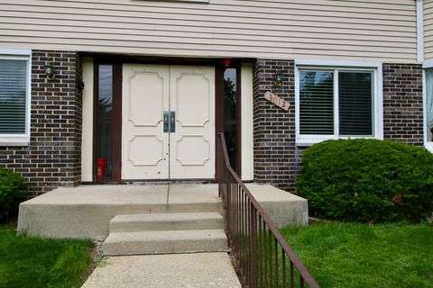 Tiny photo for 3012 Roberts Drive #5, Woodridge, IL 60517 (MLS # 12634846)