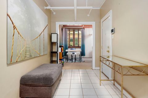 Tiny photo for 1360 E Madison Park Park #B, Chicago, IL 60615 (MLS # 12400043)