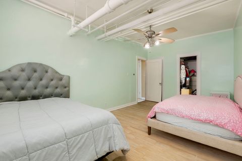 Tiny photo for 1360 E Madison Park Park #B, Chicago, IL 60615 (MLS # 12400043)