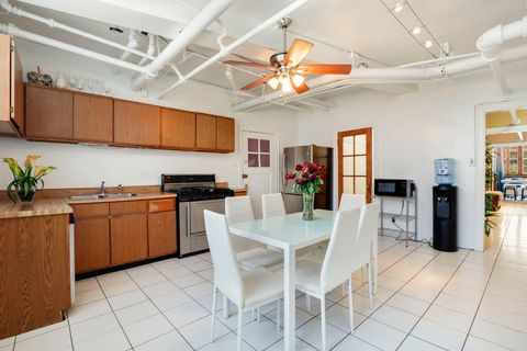 Tiny photo for 1360 E Madison Park Park #B, Chicago, IL 60615 (MLS # 12400043)