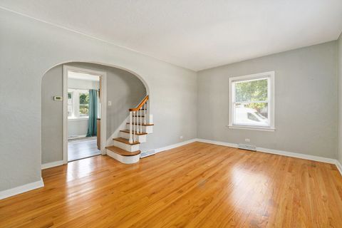 Tiny photo for 18302 Roy Street, Lansing, IL 60438 (MLS # 12479517)