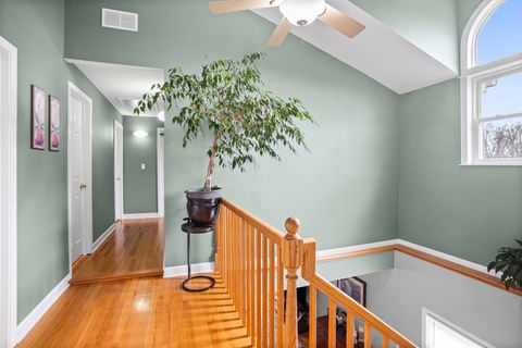 Tiny photo for 420 Radcliffe Avenue, Des Plaines, IL 60016 (MLS # 12602123)