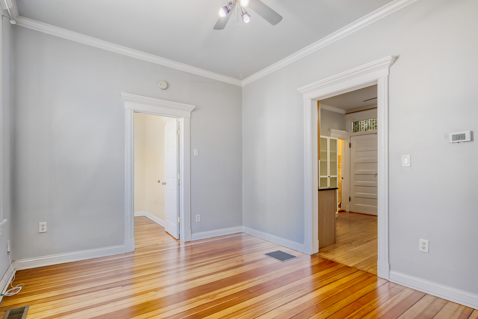 2515 W Augusta Boulevard 1S