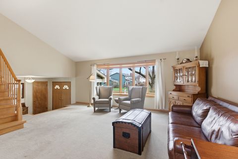 Tiny photo for 728 N Stark Drive, Palatine, IL 60074 (MLS # 12616299)