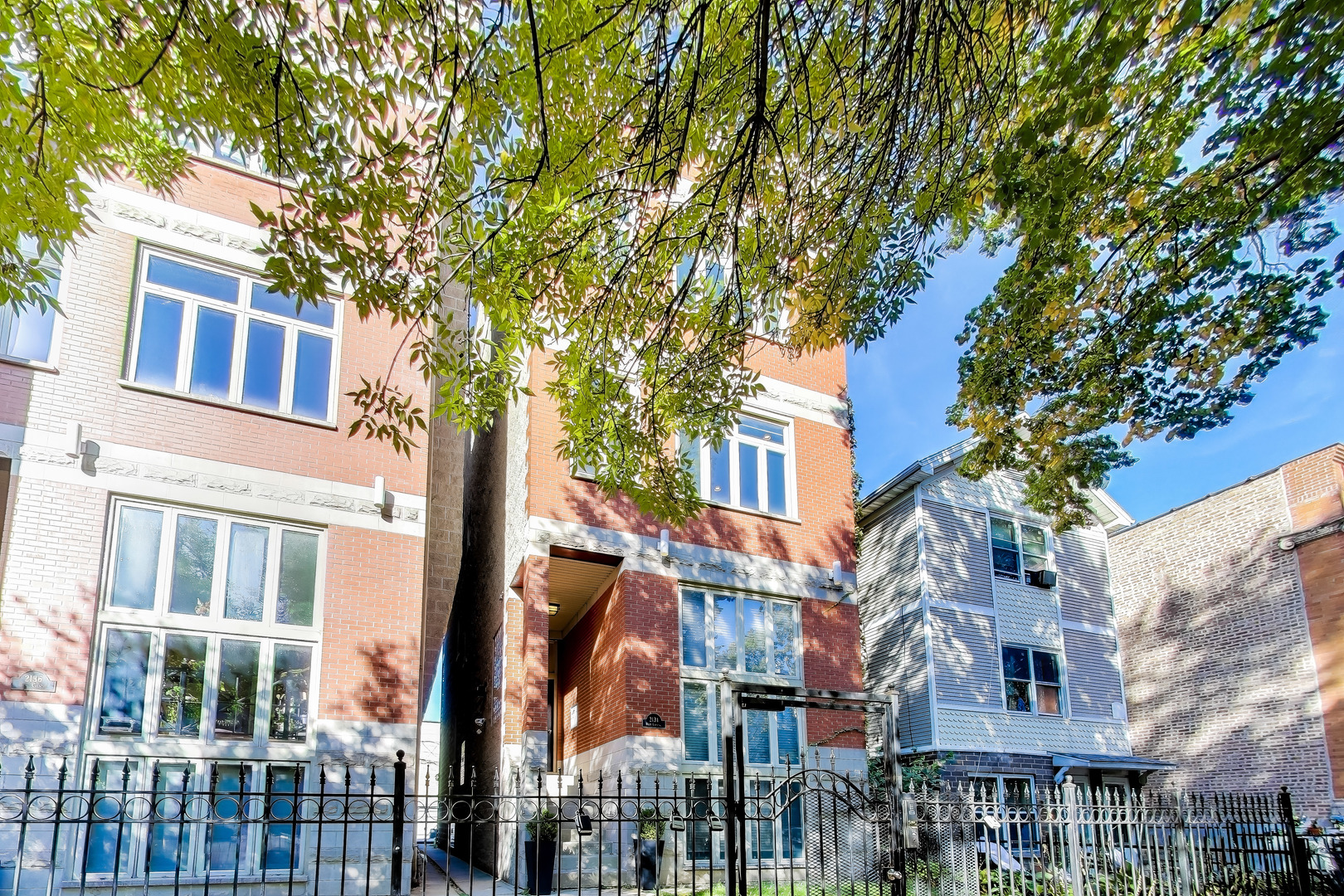 2134 W Crystal Street 3