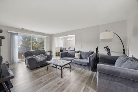 Tiny photo for 2650 BROOKWOOD Way #108, Rolling Meadows, IL 60008 (MLS # 12531943)