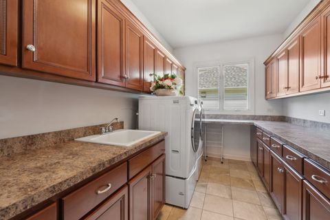 Tiny photo for 4052 Teak Circle, Naperville, IL 60564 (MLS # 12439824)