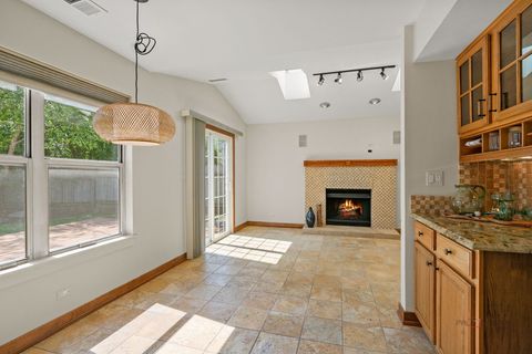 Tiny photo for 1349 Spalding Drive, Mundelein, IL 60060 (MLS # 12477787)