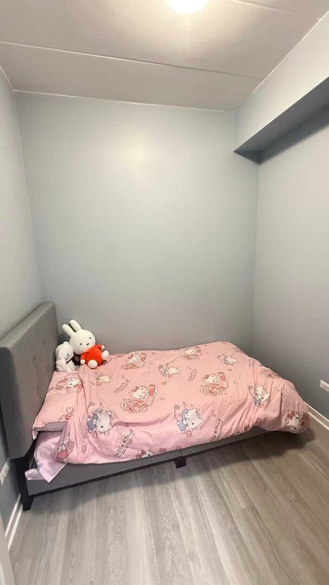 Tiny photo for 974 W 35th Place #508, Chicago, IL 60609 (MLS # 12723422)