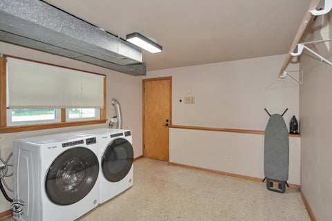 Tiny photo for 619 Kungs Way, Joliet, IL 60435 (MLS # 12680680)