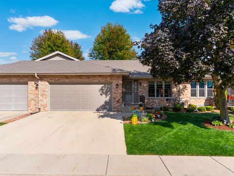 Photo of 804 Deerpath Lane, Elwood, IL 60421 (MLS # 12494100) Photo of 804 Deerpath Lane, Elwood, IL 60421 (MLS # 12494100)