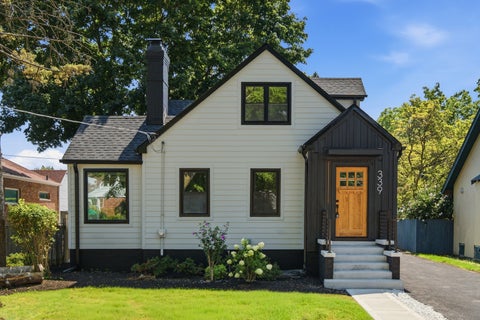 Photo of 339 Prairie Avenue, Highwood, IL 60040 (MLS # 12745835)