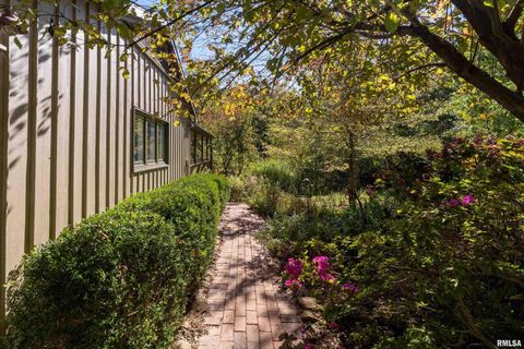 Tiny photo for 50 Hawthorn Hollow Road, Carbondale, IL 62903 (MLS # EB459959)