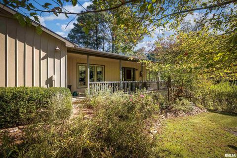 Tiny photo for 50 Hawthorn Hollow Road, Carbondale, IL 62903 (MLS # EB459959)