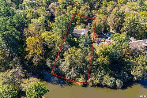 Tiny photo for 50 Hawthorn Hollow Road, Carbondale, IL 62903 (MLS # EB459959)