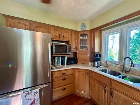 Tiny photo for 50 Hawthorn Hollow Road, Carbondale, IL 62903 (MLS # EB459959)