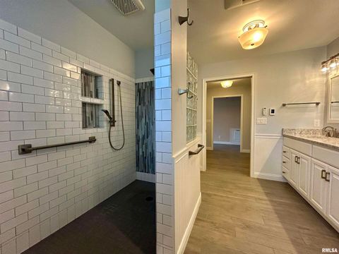 Tiny photo for 50 Hawthorn Hollow Road, Carbondale, IL 62903 (MLS # EB459959)