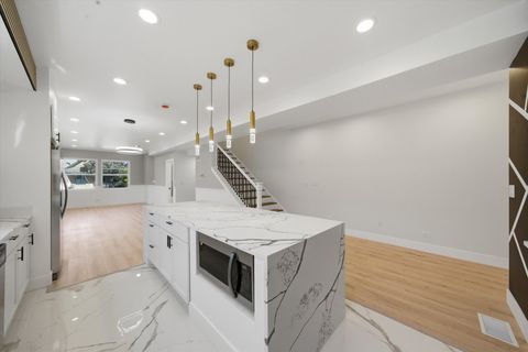 Tiny photo for 939 N Harding Avenue, Chicago, IL 60651 (MLS # 12648211)