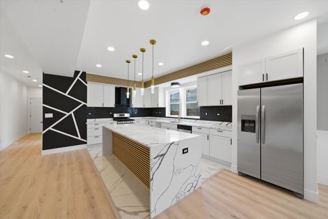Tiny photo for 939 N Harding Avenue, Chicago, IL 60651 (MLS # 12648211)