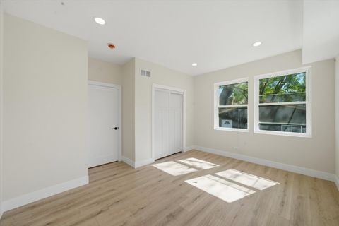 Tiny photo for 939 N Harding Avenue, Chicago, IL 60651 (MLS # 12648211)