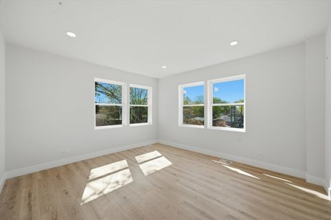Tiny photo for 939 N Harding Avenue, Chicago, IL 60651 (MLS # 12648211)