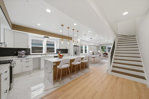 Tiny photo for 939 N Harding Avenue, Chicago, IL 60651 (MLS # 12648211)