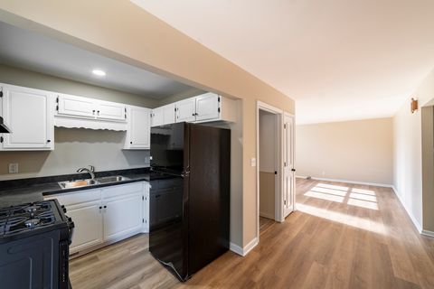 Tiny photo for 416 S Ben Street, Plano, IL 60545 (MLS # 12680687)