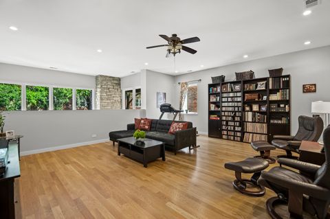 Tiny photo for 4410 N Troy Street #101, Chicago, IL 60625 (MLS # 12442869)