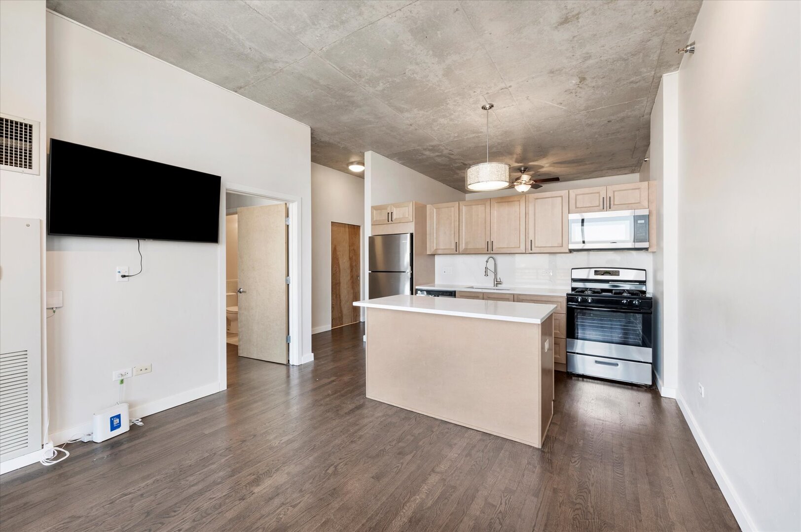 1720 S Michigan Avenue 1712