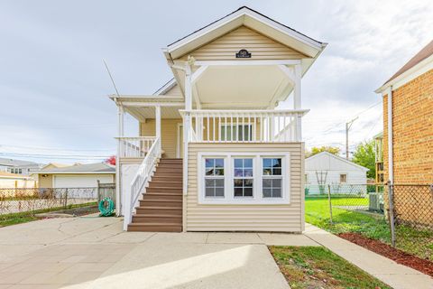 Photo of 5421 S Mulligan Avenue, Chicago, IL 60638 (MLS # 12513468)