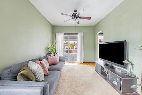 Tiny photo for 5421 S Mulligan Avenue, Chicago, IL 60638 (MLS # 12513468)