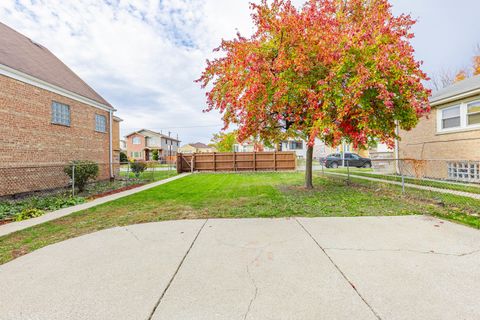 Tiny photo for 5421 S Mulligan Avenue, Chicago, IL 60638 (MLS # 12513468)