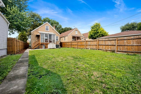 Tiny photo for 2623 N Melvina Avenue, Chicago, IL 60639 (MLS # 12694786)