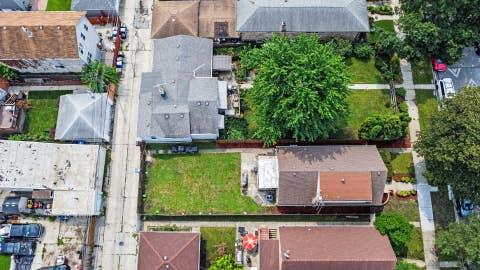 Tiny photo for 2623 N Melvina Avenue, Chicago, IL 60639 (MLS # 12694786)