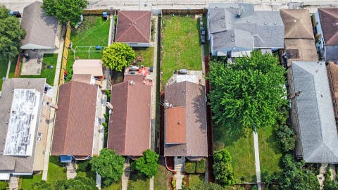 Tiny photo for 2623 N Melvina Avenue, Chicago, IL 60639 (MLS # 12694786)