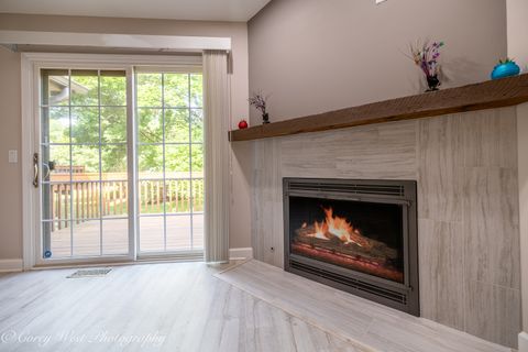 Tiny photo for 850 Millcreek Circle, Elgin, IL 60123 (MLS # 12460395)