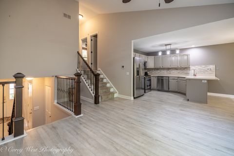 Tiny photo for 850 Millcreek Circle, Elgin, IL 60123 (MLS # 12460395)