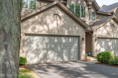 Photo of 850 Millcreek Circle, Elgin, IL 60123 (MLS # 12460395)