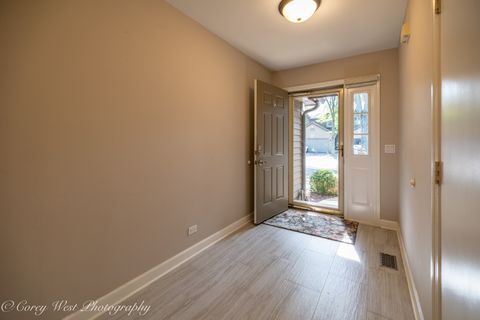 Tiny photo for 850 Millcreek Circle, Elgin, IL 60123 (MLS # 12460395)