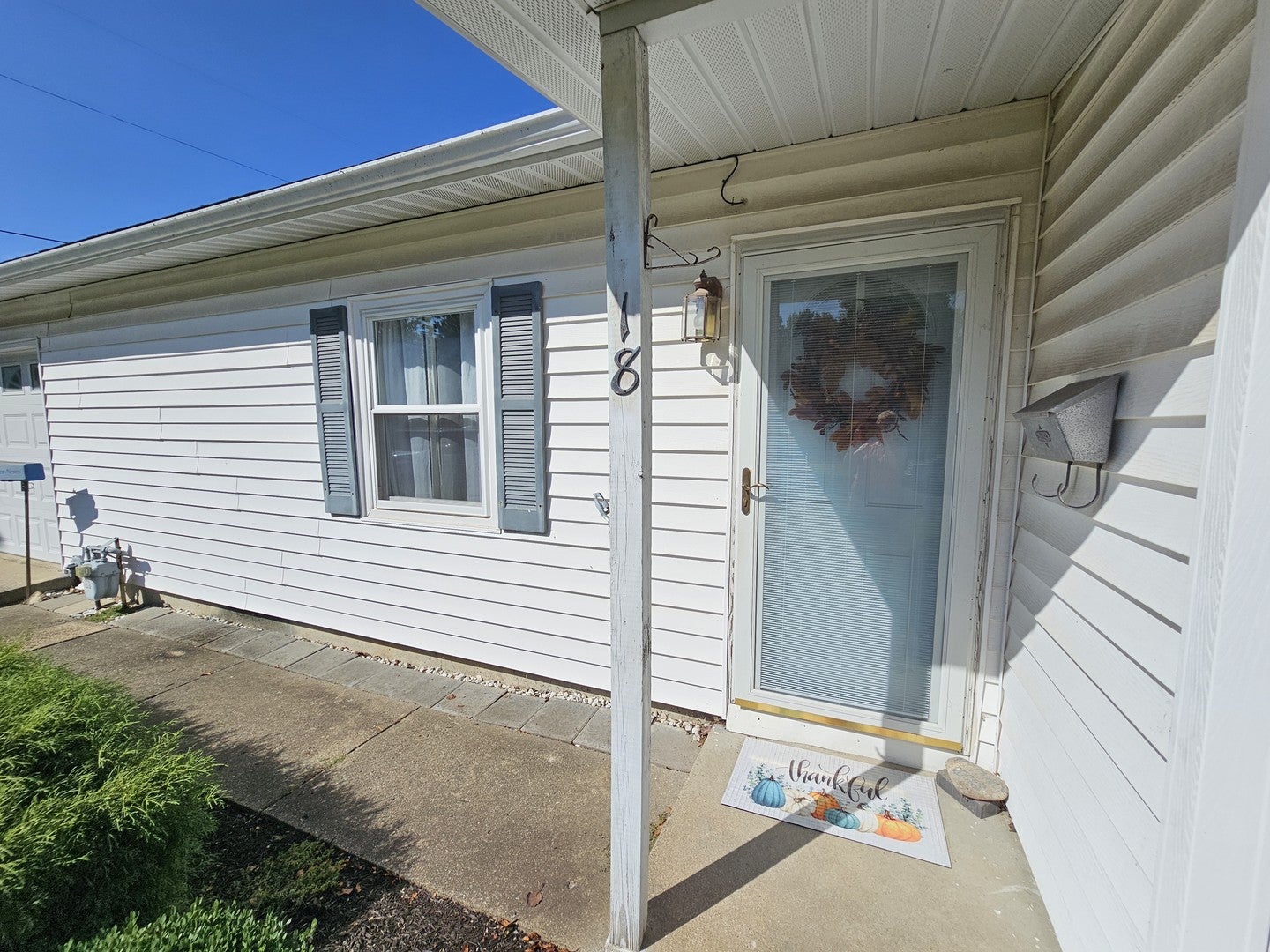18 SE Crescent Drive