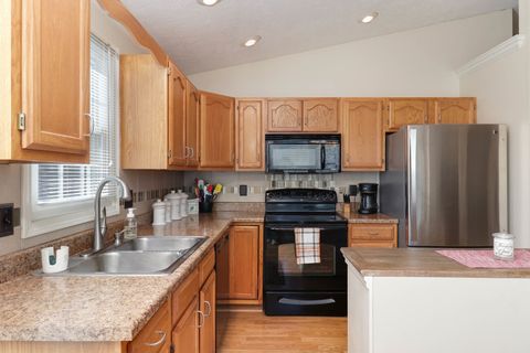 Tiny photo for 2739 Arrowhead Drive, Bloomington, IL 61704 (MLS # 12596422)