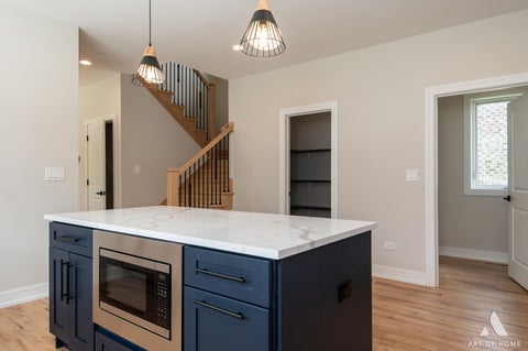 Tiny photo for 7957 W 73 Place, Bridgeview, IL 60455 (MLS # 12774278)