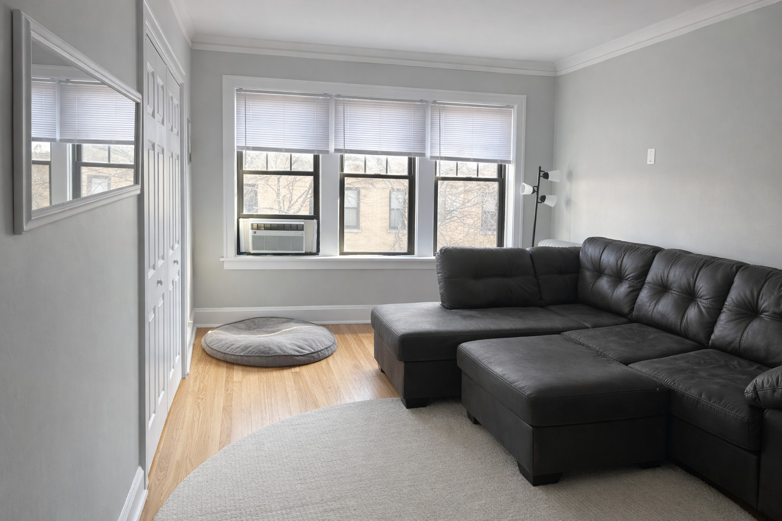 3610 N Claremont Avenue L3