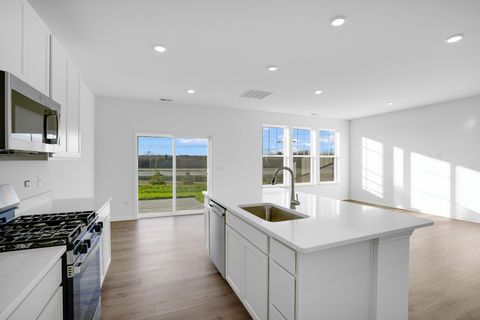 Tiny photo for 359 Red Oak Circle, Volo, IL 60020 (MLS # 12432601)