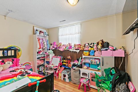 Tiny photo for 399 Tee Lane, Carpentersville, IL 60110 (MLS # 12558424)