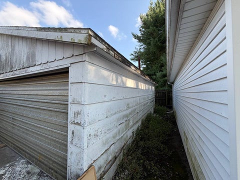 Tiny photo for 202 E Allen Street, Farmer City, IL 61842 (MLS # 12737076)