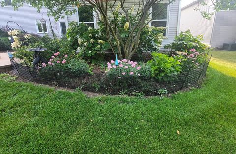 Tiny photo for 743 Chasewood Drive, South Elgin, IL 60177 (MLS # 12606897)